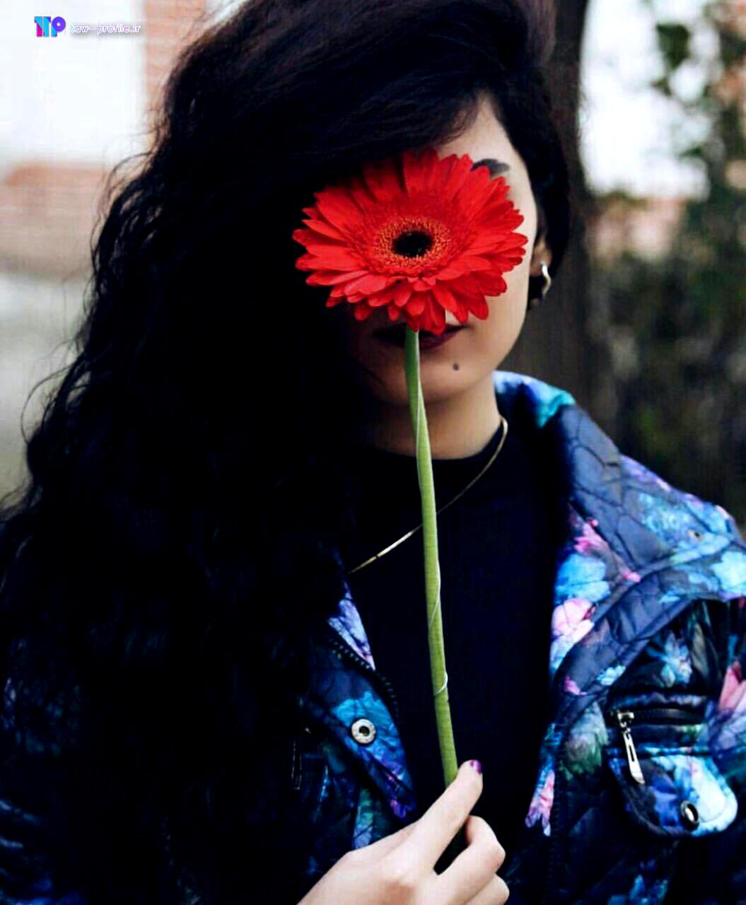 دختر گل بدون_چهره بدون_حجاب گیاه مو